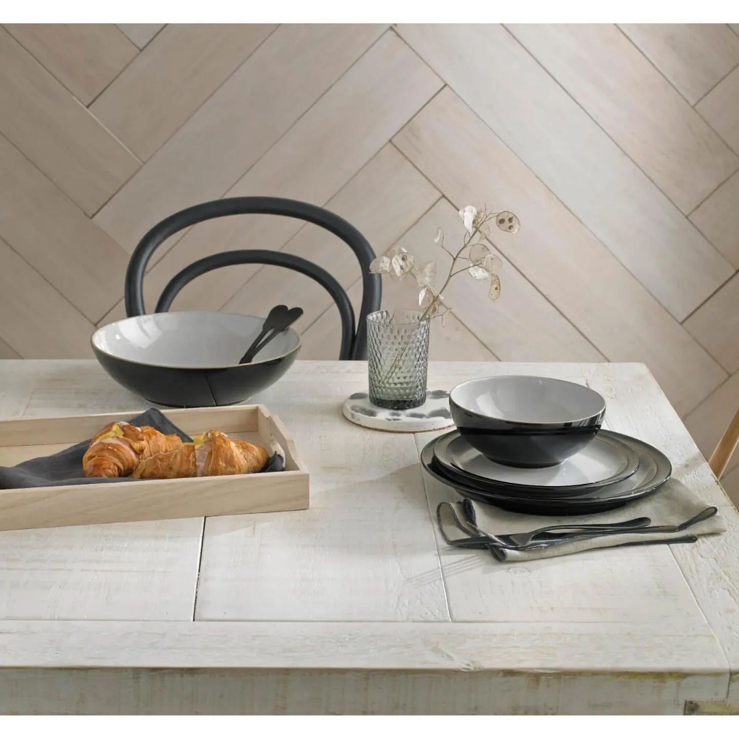 Denby Elements Black Dinner Plate - 26.5cm