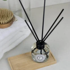 Freckleface 135ml Reed Diffuser - Pomegranate Black