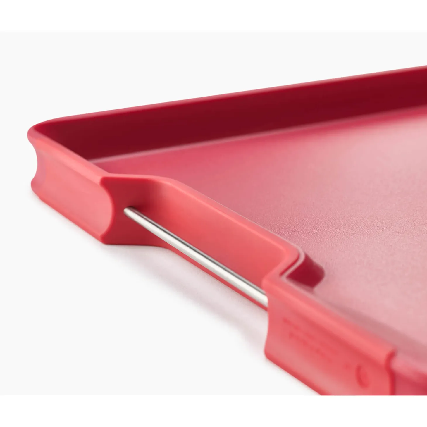 Joseph Joseph Cut&Carve Plus Multi-function Extra Large Chopping Board - Red