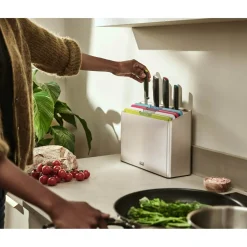 Joseph Joseph Folio Icon Plus 8-Piece Knife & Chopping Board Set