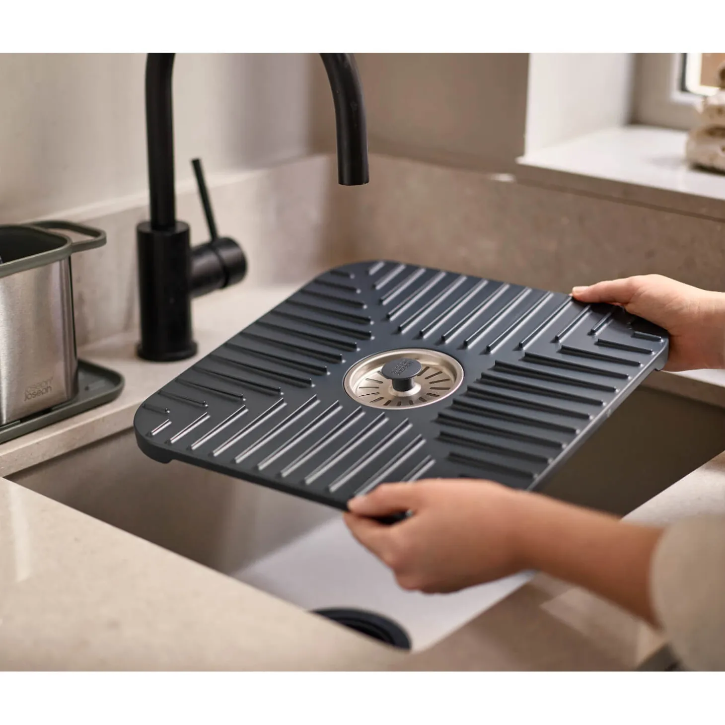Joseph Joseph SinkShield™ Grey Sink Protector With Plug - Small