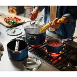 Joseph Joseph Space 23cm Non-Stick Folding Handle Saucepan & Lid - Midnight Blue