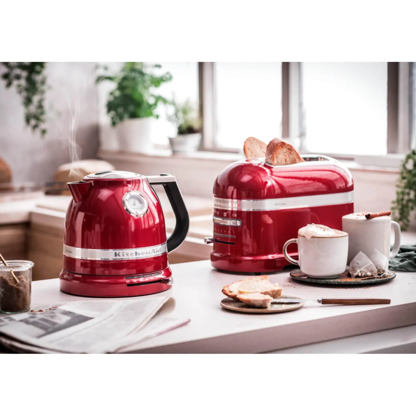 KitchenAid Artisan Kettle & 2 Slice Toaster Set - Candy Apple