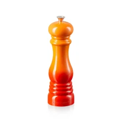 Le Creuset Classic Salt Mill - Volcanic