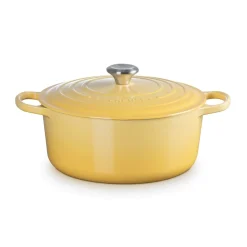 Le Creuset Signature Cast Iron 28cm Round Casserole - Camomille
