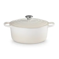 Le Creuset Signature Cast Iron 28cm Round Casserole - Meringue