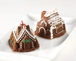 Nordic Ware Gingerbread House Duet Aluminium Pan