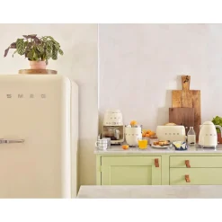 Smeg 50's Style Retro TSF01 2 Slice Toaster - Cream