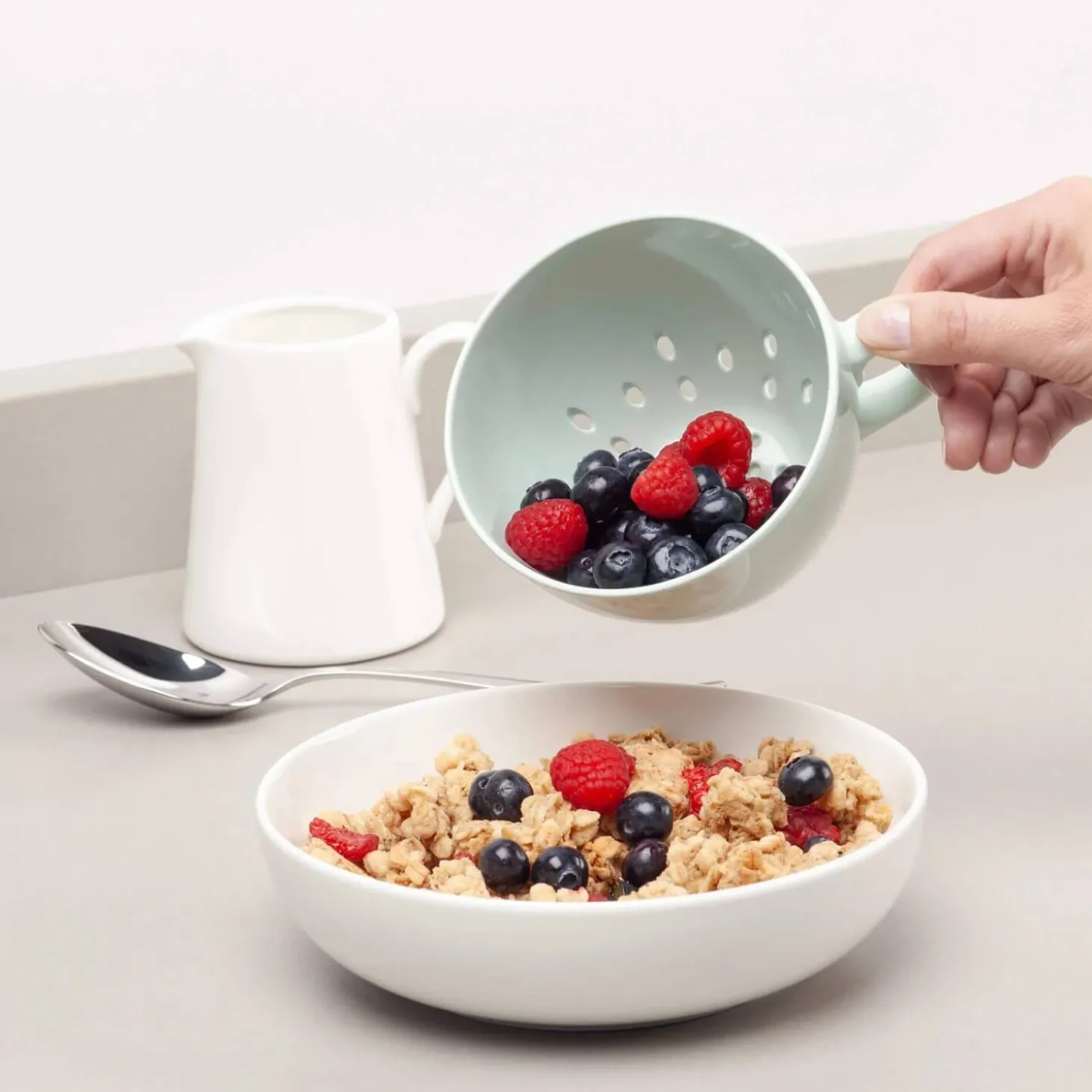 Zeal Berry 10cm Melamine Colander with Handle - Sage Green