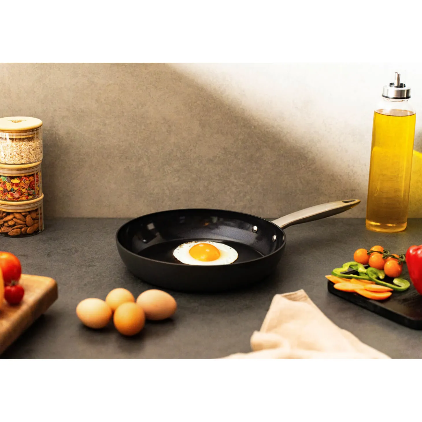 Zyliss Ultimate Pro 24cm Ceramic Non-Stick Frying Pan